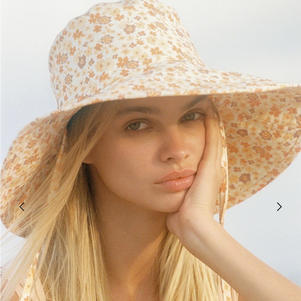 Lack Of Color holiday Bucket sun hat